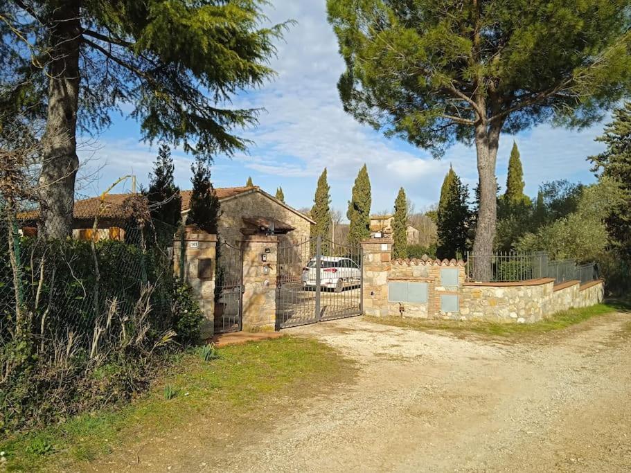 Villetta Con Parco Vicino San Gimignano Colle Val D'Elsa Luaran gambar